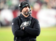 Adam Schefter lascia indizi criptici sulla possibile mossa dei Big Eagles