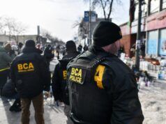 Gli agenti coinvolti nella sparatoria ad Alex Pretty sono stati messi in congedo amministrativo