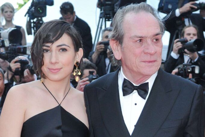 Tommy-Lee-Jones-Victoria-Jones-010226-05f8d6447d814d258344b1424c5a093e.jpg