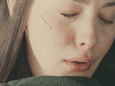 Peter Jackson dice che non pubblicherà mai l'”Extended-Extended Cut” del Signore degli Anelli, quindi strappami i miei sogni di vedere Arwen combattere profondamente al timone