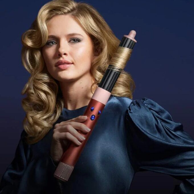 rs_1200x1200-241115062519-Dyson_Airwrap_Deal_3.jpg