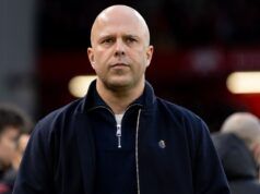 La leggenda del Liverpool lancia un duro avvertimento ad Arne Slot: “la pressione arriverà”