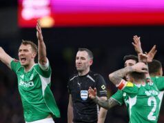 L’arbitro della Premier League è stato licenziato dopo che la partita di FA Cup ha preso la “peggiore decisione di sempre”