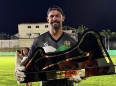 Il calciatore 41enne che ha dato da mangiare ai cani con la sua ex amante tornerà in una grande competizione di coppa