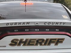 Gli agenti cercano l’adolescente che avrebbe pugnalato qualcuno alla testa in Cheek Road a Durham