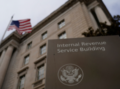 La Corte afferma che l’IRS può continuare a condividere i dati dei contribuenti degli immigrati con l’ICE