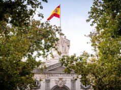 La Corte Suprema ha intentato una causa contro le banche che hanno sommerso le aziende nelle competizioni