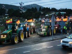 Difficoltà sulle strade secondarie di accesso a Madrid e disagi al traffico nel centro a causa dei camion