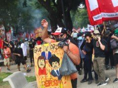 Questa è la riforma del lavoro di Milei: giornate lavorative fino a 12 ore e restrizioni su scioperi e compensi