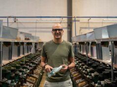 Non contenta dell’azienda di famiglia, Riojan ora vende scarpe da ginnastica in 50 paesi