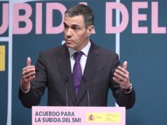Le mani di Pedro Sánchez