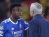José Mourinho accusa Vinicius Jr di essere ‘irrispettoso’ e respinge le accuse di razzismo del Benfica