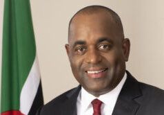 Il primo ministro Skerrit si reca a St Kitts e Nevis per il cinquantesimo incontro dei leader della CARICOM