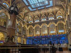 L’Ibex corregge: la banca neutralizza Endesa e Telefónica