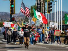 I residenti di Escondido denunciano il contratto con l’ICE sul poligono di tiro