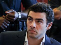 L’uomo del Minnesota Mark Anderson accusato di aver impersonato un agente dell’FBI per far uscire Mangione di prigione è stato incriminato