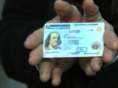 Dirty Frank aumenta temporaneamente l’età a 25 anni a causa dell’aumento di documenti d’identità falsi tra cui “Padre Fondatore” a Center City, Filadelfia