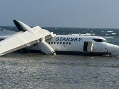 Incidente aereo in Somalia: l’aereo della Starsky Aviation si è schiantato sulla spiaggia dell’aeroporto internazionale Aden Abdulle di Mogadiscio