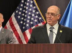 Funzionari federali annunciano la fine della repressione sull’immigrazione in Minnesota