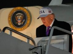 Il presidente Donald Trump afferma di non sapere se gli alieni esistano davvero, ma ha ordinato al governo di rilasciare file sugli UFO e altro ancora