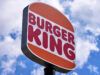 Burger King sta testando visori con intelligenza artificiale in grado di rilevare se i dipendenti dicono “benvenuto” o “grazie”