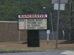 La lotta per salvare la scuola elementare di Manchester unisce la comunità di Spring Lake