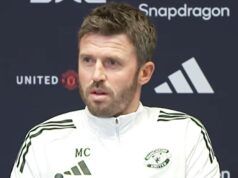 Notizie dal Man Utd: l’attaccante da 56 milioni di sterline è l’obiettivo del trasferimento mentre Michael Carrick ammette un piano “a lungo termine”
