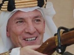 I momenti più imbarazzanti di Brendan Rodgers, dal fucile saudita alle buste e ai divorzi puzzolenti