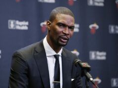 Chris Bosh dice che recentemente “si è svegliato coperto del mio stesso sangue”