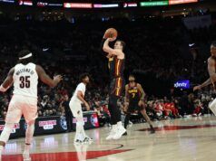 Report: I Lakers acquisiscono il tiratore scelto Luke Kennard dagli Hawks