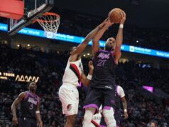 Anthony Edwards segna 34 punti mentre i Wolves resistono contro i Blazers