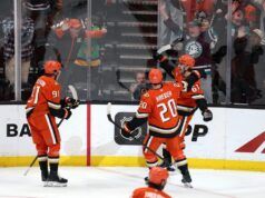 Riepilogo NHL: Joel Quenneville ottiene la millesima vittoria mentre i Ducks superano gli Oilers