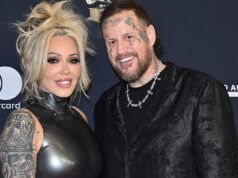 Bunny Exo nel piano famiglia Jelly Roll, gemelli tramite surrogato