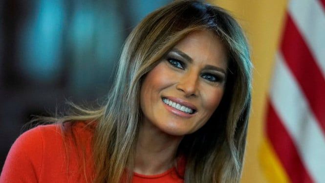 5afa8684c5e16-melania-isteri-donald-trump-jalani-operasi-ginjal_665_374.jpg