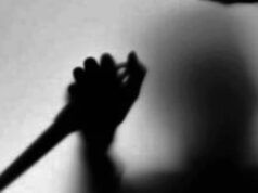 Un adolescente è stato accoltellato a morte nel quartiere commerciale Dotonbori di Osaka; l’autore conosceva la vittima