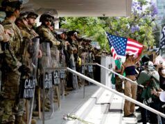 Le truppe della Guardia Nazionale si trasferirono da Chicago, LA, Portland