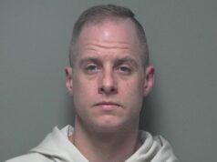 Caleb Flynn, ex concorrente di “American Idol”, accusato di aver ucciso la moglie