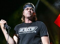 Come è morto Brad Arnold? 3 Doors Down Cancro e causa di morte del cantante – Vita a Hollywood