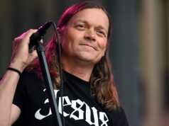 Tutto sulla sua battaglia contro il cancro al rene – Hollywood Life