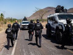 Perché gli americani continuano a volare verso le località messicane nonostante la violenza dei cartelli?