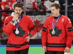 Il Canada ha ricevuto pesanti critiche per la sua condotta dopo aver perso la medaglia d’oro contro gli Stati Uniti