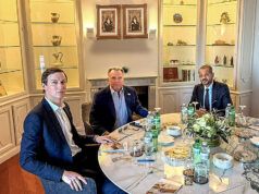 Stati Uniti e Iran nel giro di colloqui chiave mentre Trump minaccia un attacco: aggiornamenti in tempo reale