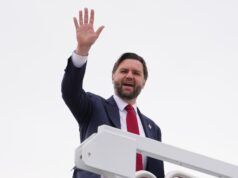 Vance sostiene l’agenda economica di Trump in un distretto competitivo del Wisconsin