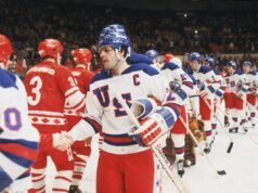 Il potente messaggio di 3 parole di Mike Eruzione per l’hockey USA prima della partita per la medaglia d’oro