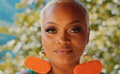 Lascia che Jael Joseph si presenti di nuovo: Foxy Jael canta “Ah It’s Coming” (video musicale all’interno)