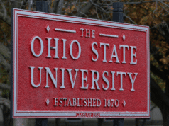 Secondo i registri, Jeffrey Epstein ha effettuato pagamenti regolari al primario di ginecologia dello stato dell’Ohio