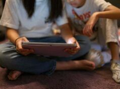 Escludere i bambini dalle VPN e dai social media distruggerà la privacy degli adulti