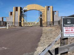 I legislatori del New Mexico hanno avviato un’indagine sulla fattoria Epstein