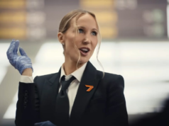 Lo spot di Call of Duty: Black Ops 7 con Nikki Glazer ottiene il divieto nel Regno Unito per aver minimizzato la violenza sessuale