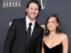 Hailee Steinfeld è incinta su richiesta di Josh Allen per San Valentino